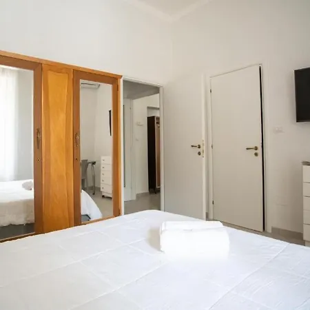 Armonie Centro بيت ضيافة 3*